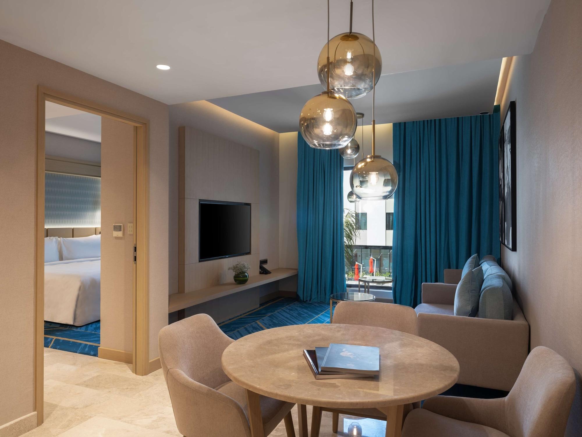 Maani Muscat Hotel & Suites Εξωτερικό φωτογραφία