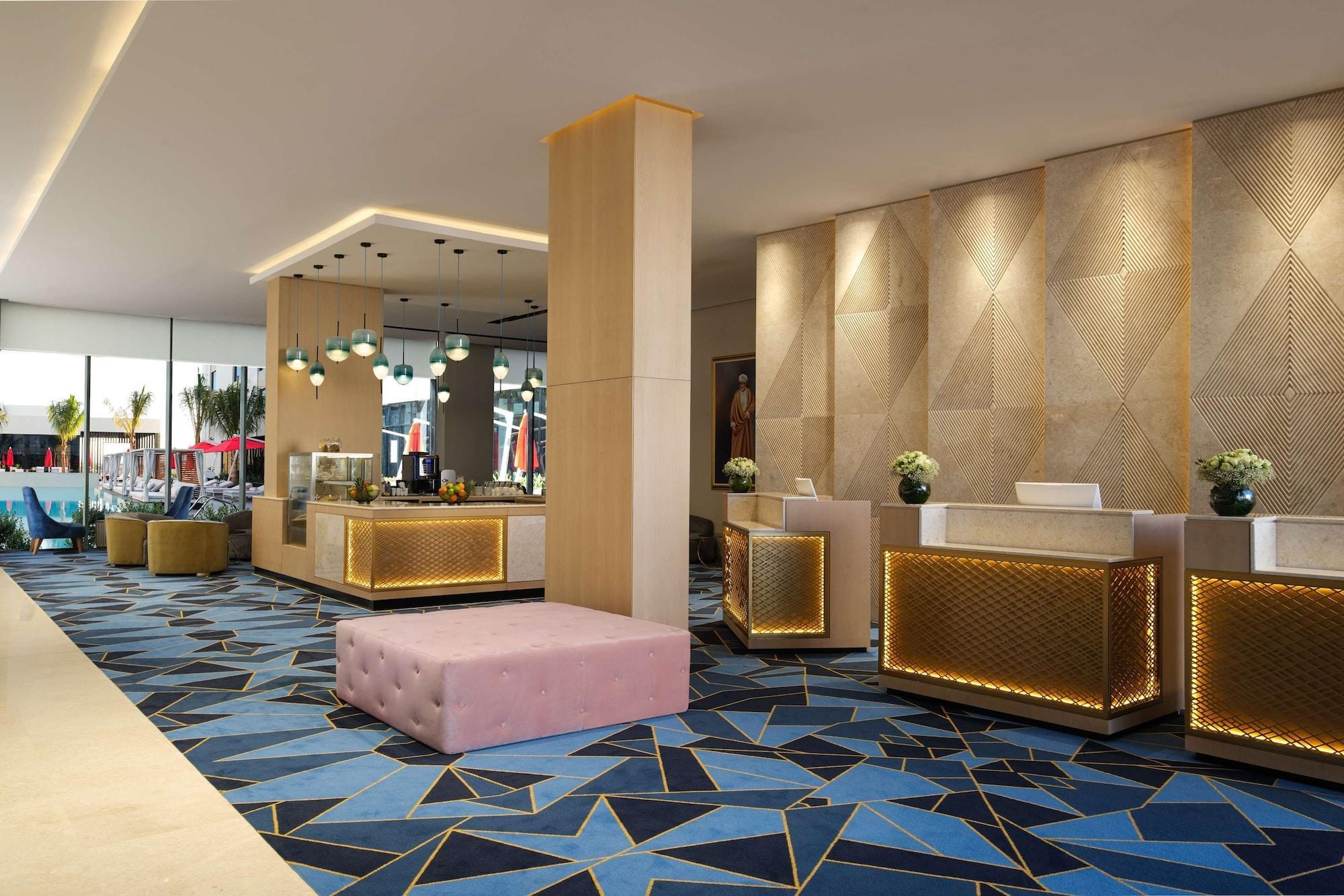 Maani Muscat Hotel & Suites Εξωτερικό φωτογραφία