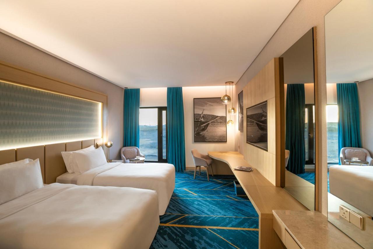 Maani Muscat Hotel & Suites Εξωτερικό φωτογραφία