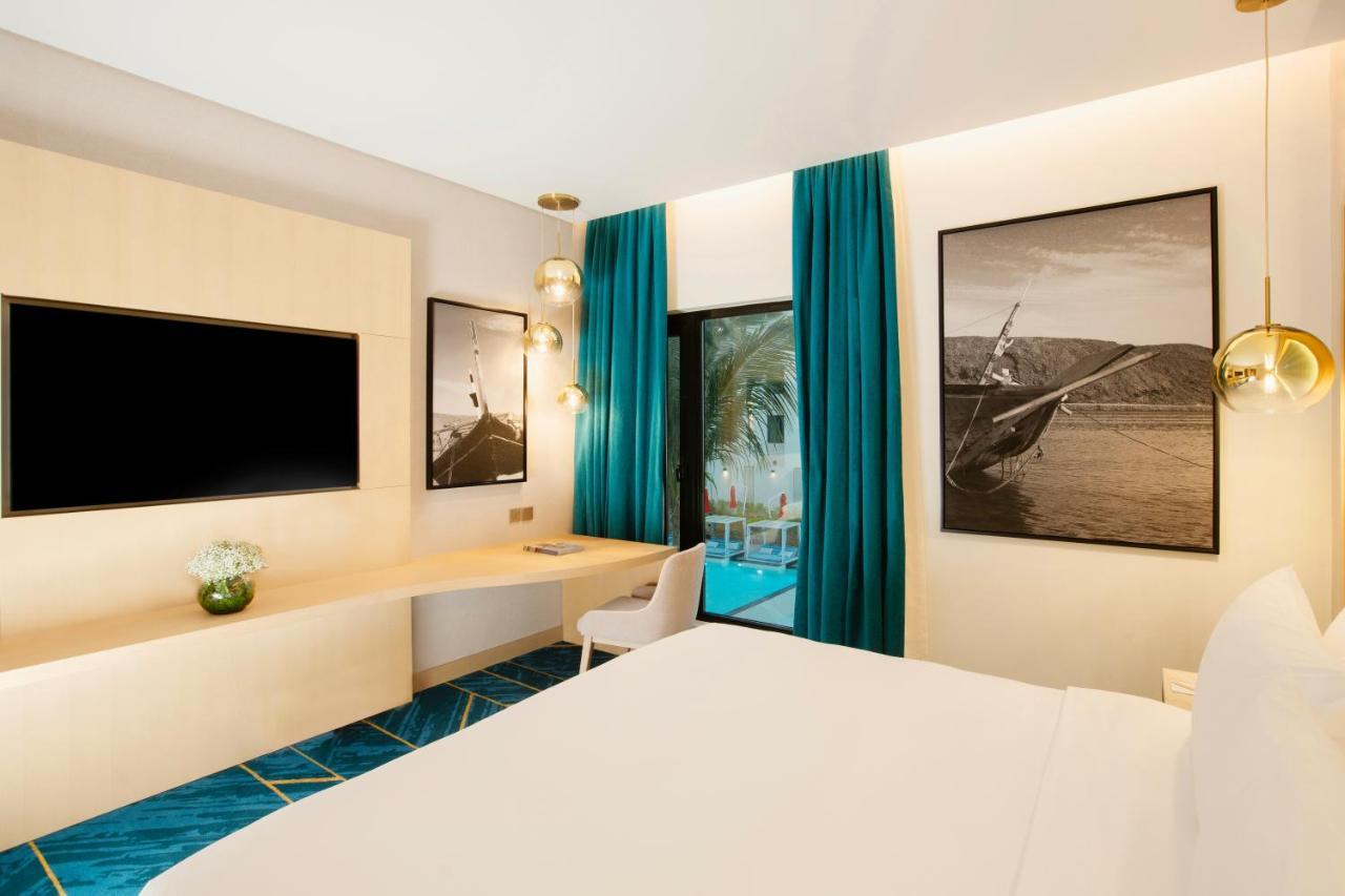 Maani Muscat Hotel & Suites Εξωτερικό φωτογραφία